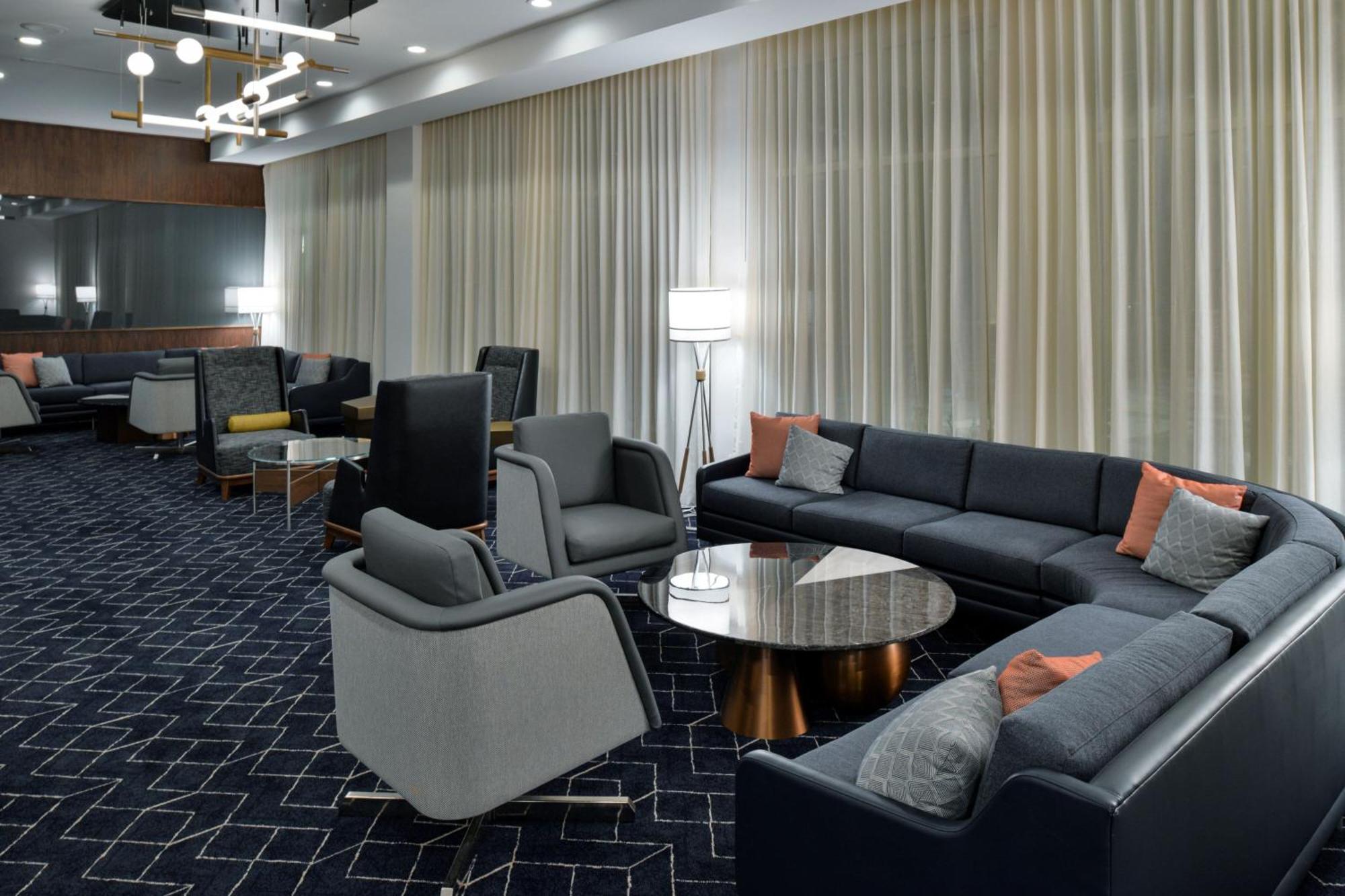 Courtyard By Marriott Raleigh Cary Crossroads Otel Dış mekan fotoğraf