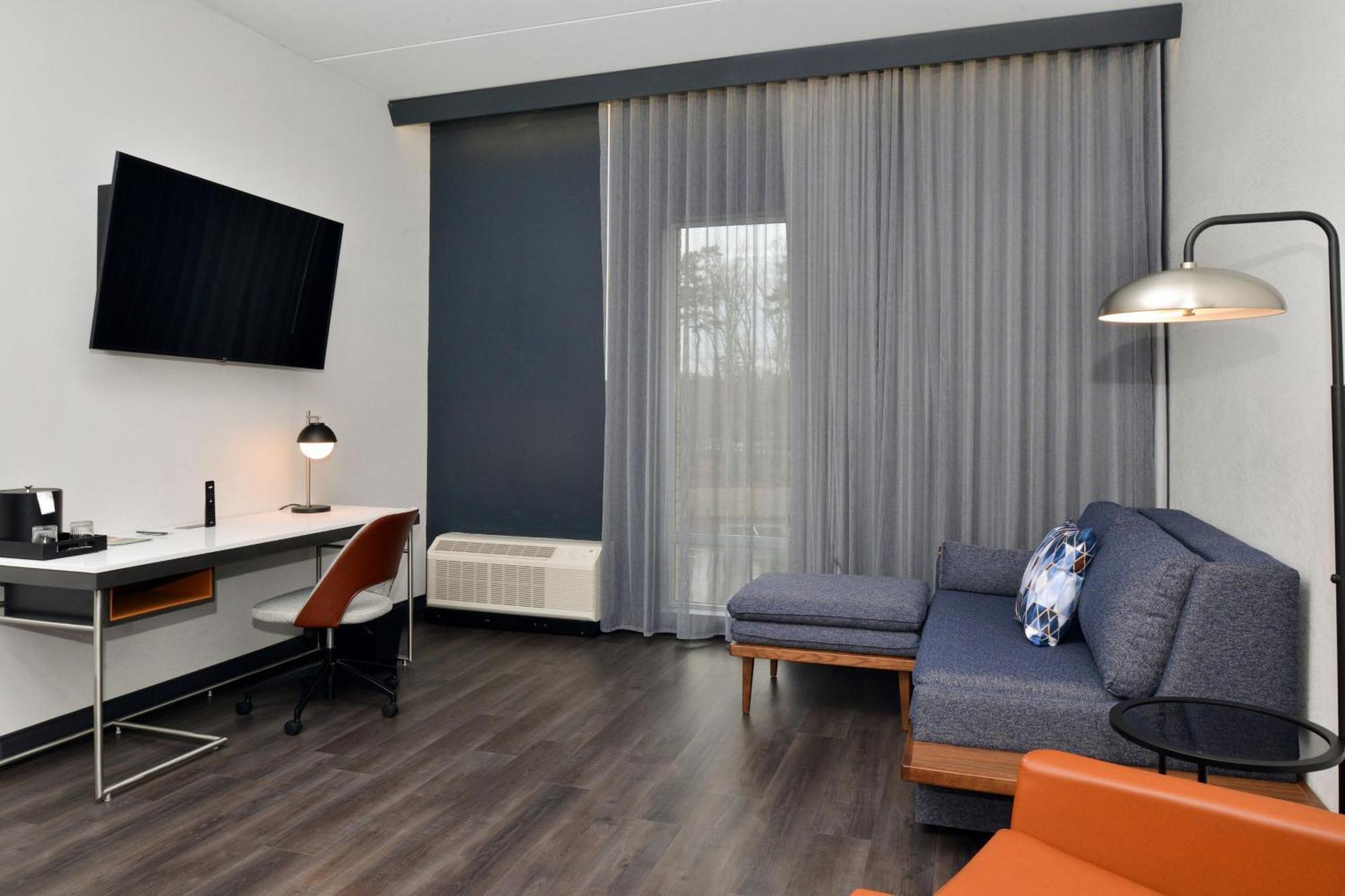 Courtyard By Marriott Raleigh Cary Crossroads Otel Dış mekan fotoğraf